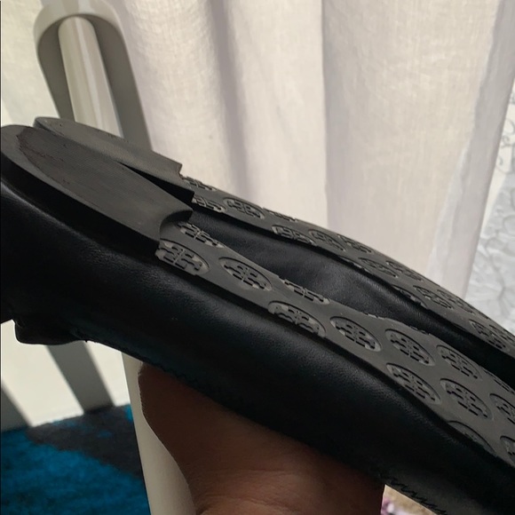 Shoes - Picture 4 of 6